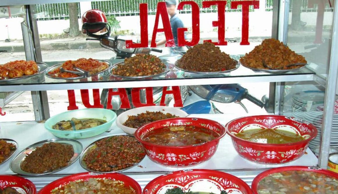 Estimasi Balik Modal Franchise Warteg Restu