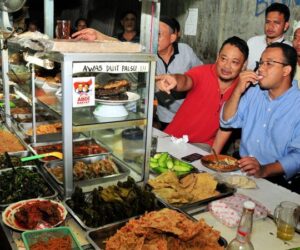 Strategi Pemasaran untuk Mitra Franchise Warteg Dago