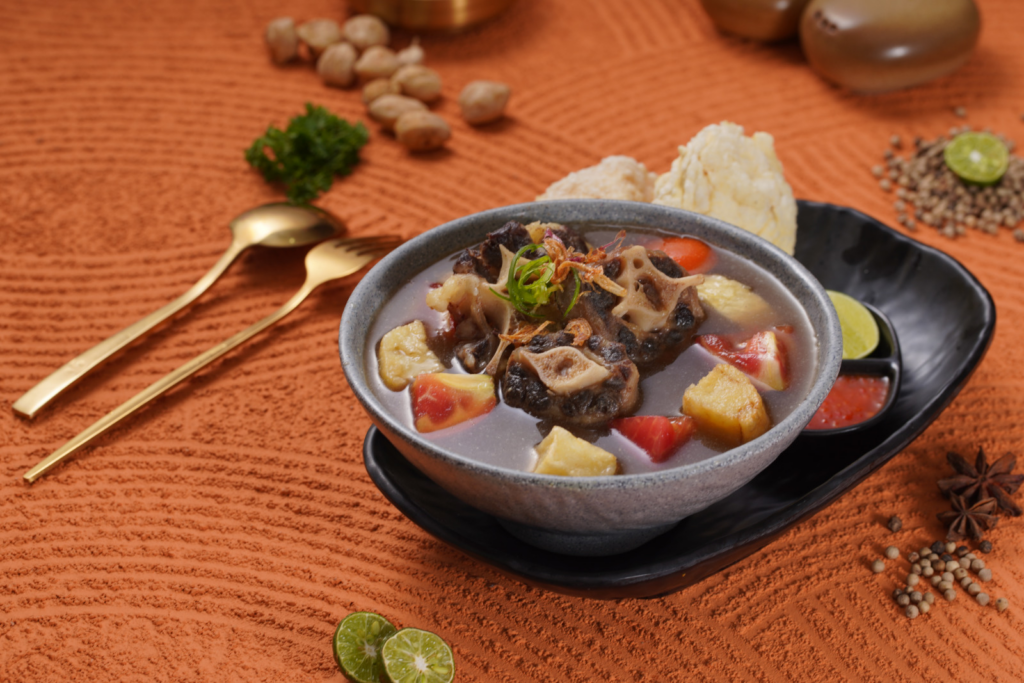 Franchise 30 Bumbu by Chop Buntut, Harga Waralaba Kuliner, Kemitraan Restoran Sup, Bisnis Makanan Rempah, MajalahFranchise