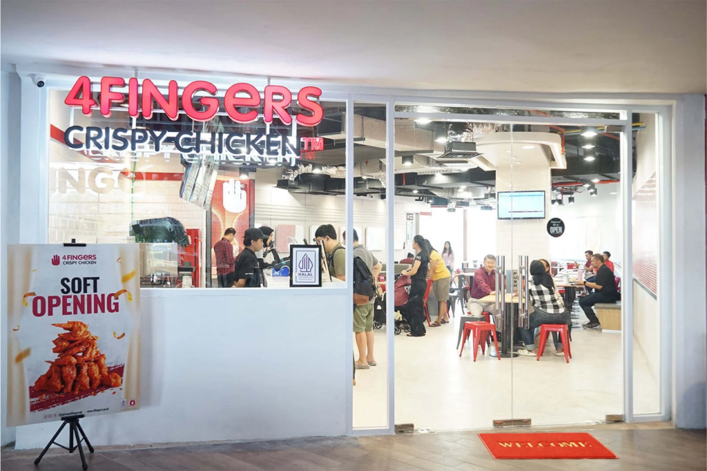 Franchise 4Fingers, Harga Waralaba Ayam, Kemitraan Restoran Cepat Saji, Strategi Bisnis Kuliner, MajalahFranchise