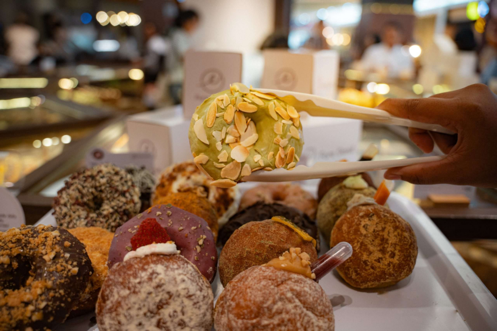 Franchise Fore Donut, Waralaba Donat Modern, Peluang Bisnis Kuliner, Investasi Waralaba 2026, Majalah Franchise