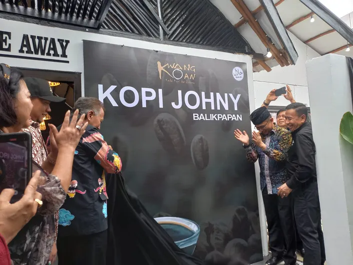 Franchise Kopi Jhony, Modal Usaha Kopi, Waralaba Kuliner Lokal, Keuntungan Kemitraan, Majalah Franchise