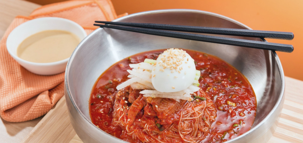 Franchise Legend of Noodle Express, Waralaba Mi Korea, Bisnis Kuliner 2026, Investasi Waralaba, Majalah Franchise
