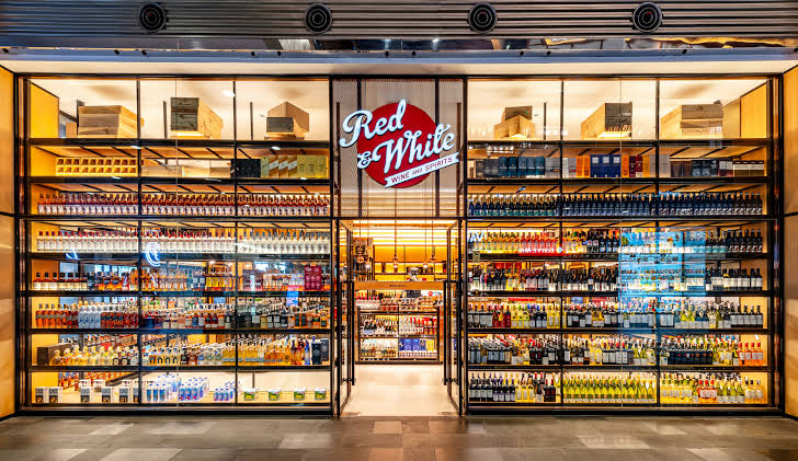 Franchise Red & White Wine and Spirits, Ritel Minuman Premium, Investasi Waralaba, Estimasi ROI Mitra, Majalah Franchise