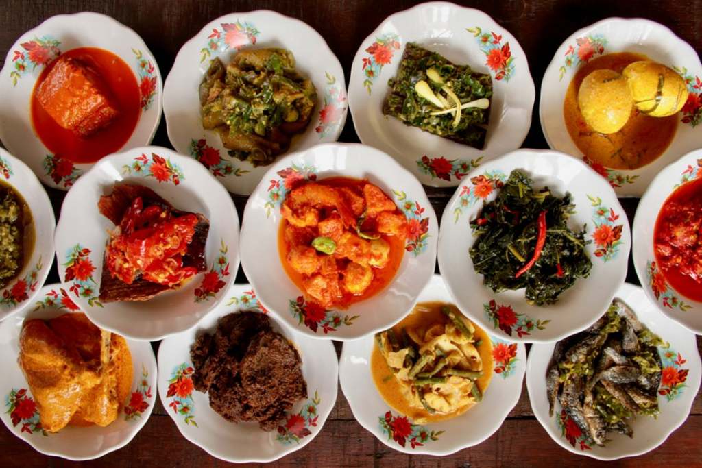 Franchise RM Padang Rancak Bana, Waralaba Makanan Padang, Kemitraan Restoran Minang, Peluang Bisnis Kuliner, Majalah Franchise