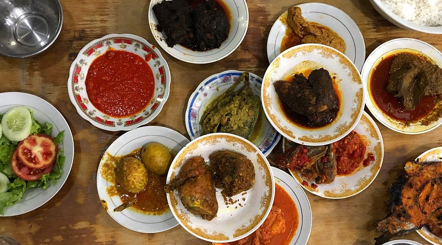 Franchise RM Padang Simpang Raya, Waralaba Masakan Padang, Investasi Kuliner Premium, Peluang Bisnis Waralaba, Majalah Franchise