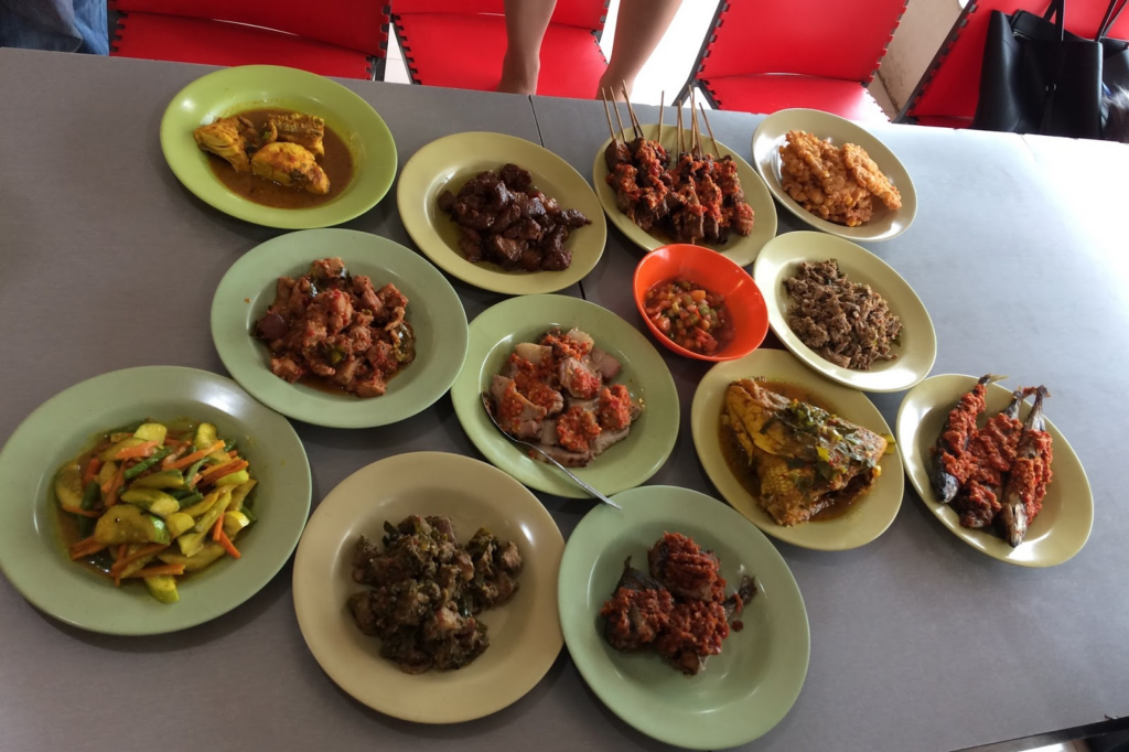 Franchise Masakan Manado Meimo, Waralaba Kuliner Nusantara, Bisnis Makanan Halal, Investasi Restoran 2026, Majalah Franchise